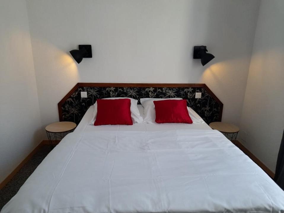 Hotel Les Deux Porches Verrieres  Eksteriør billede