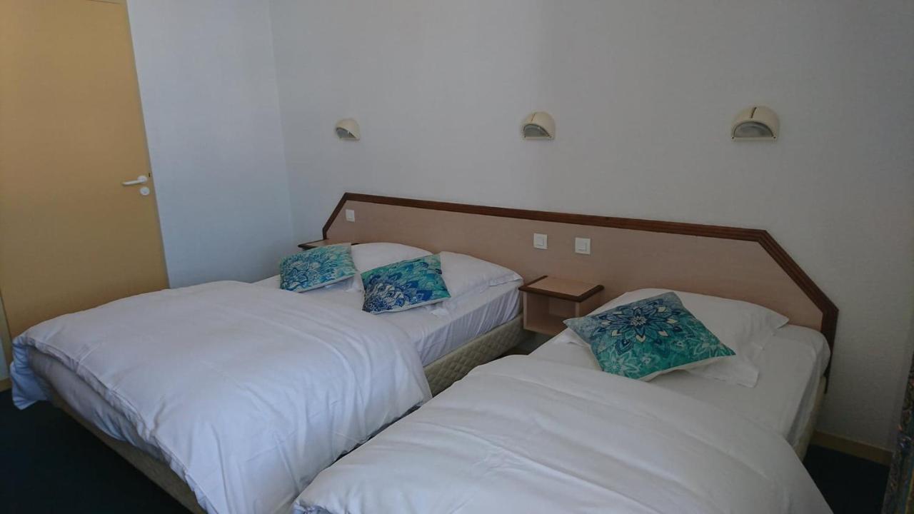 Hotel Les Deux Porches Verrieres  Eksteriør billede
